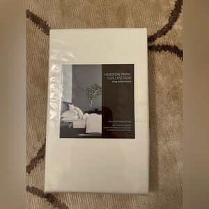 Pair of Hudson Park King Pillow Cases BNIB
